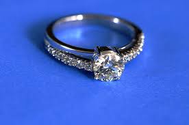 A gyémánt gyűrű különlegessége